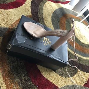 NIB Fashion Nova Nude Heel